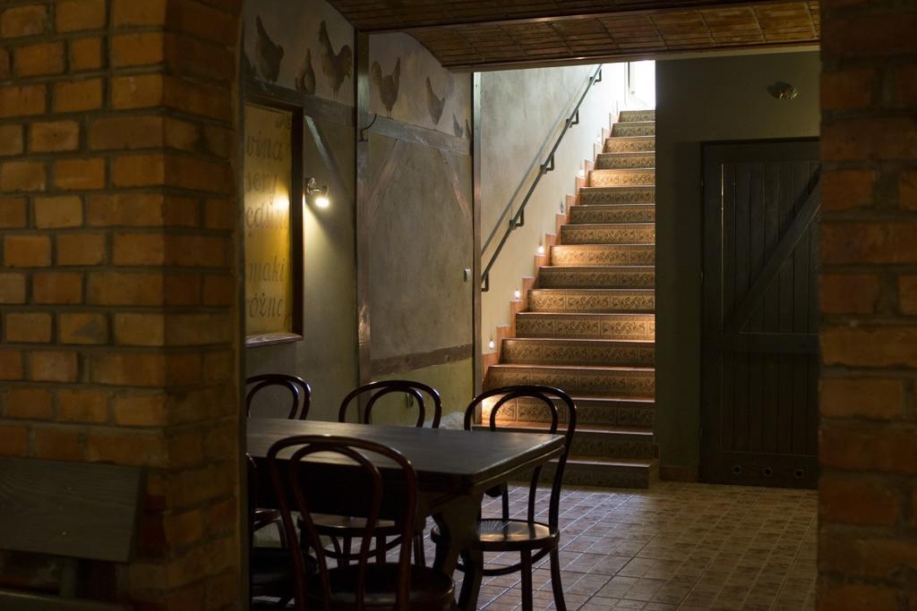 Hotel Zaulek Дембица Экстерьер фото